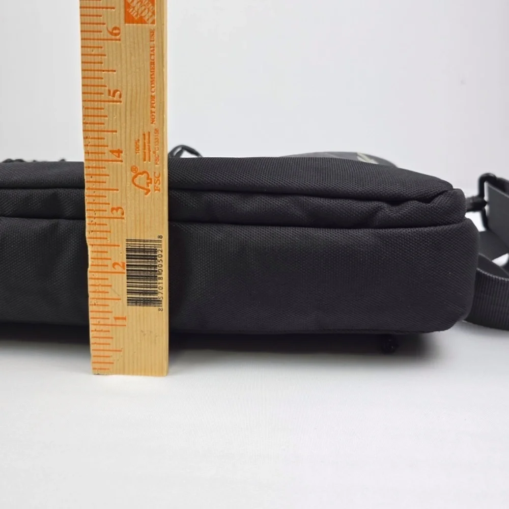 Thule Stravan Deluxe 15